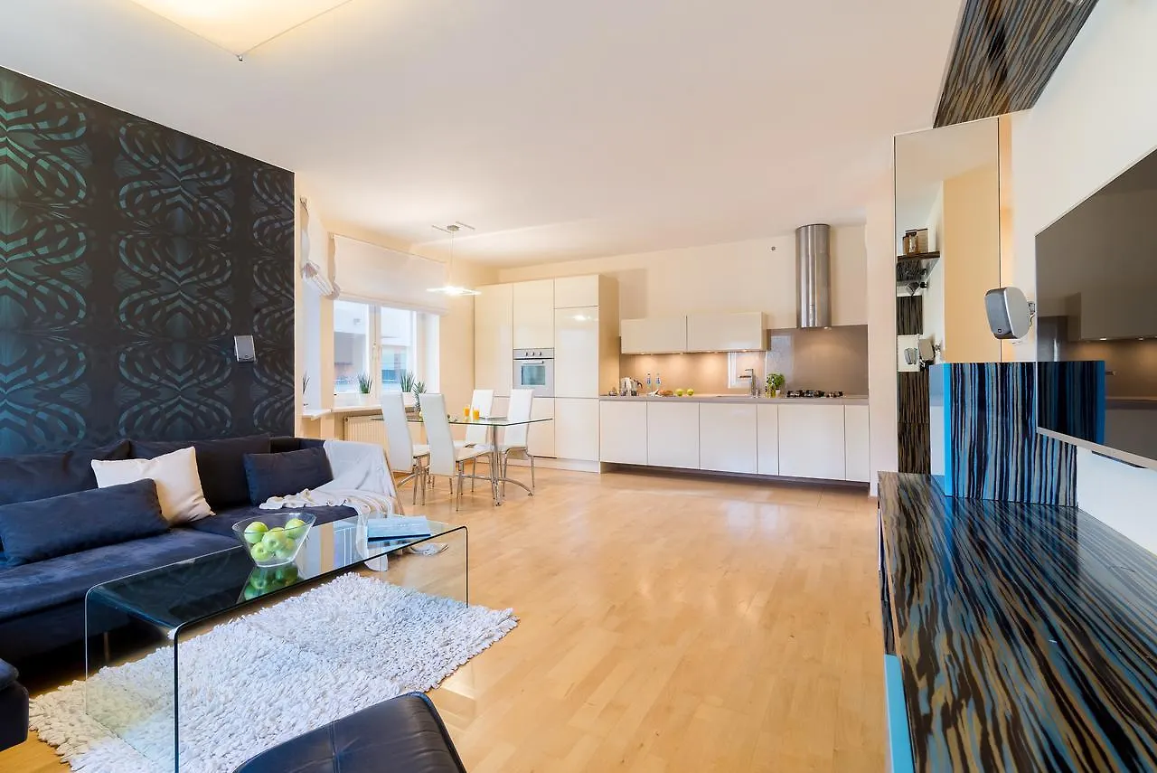 Rent Like Home Domaniewska 22A Warsaw Apartment