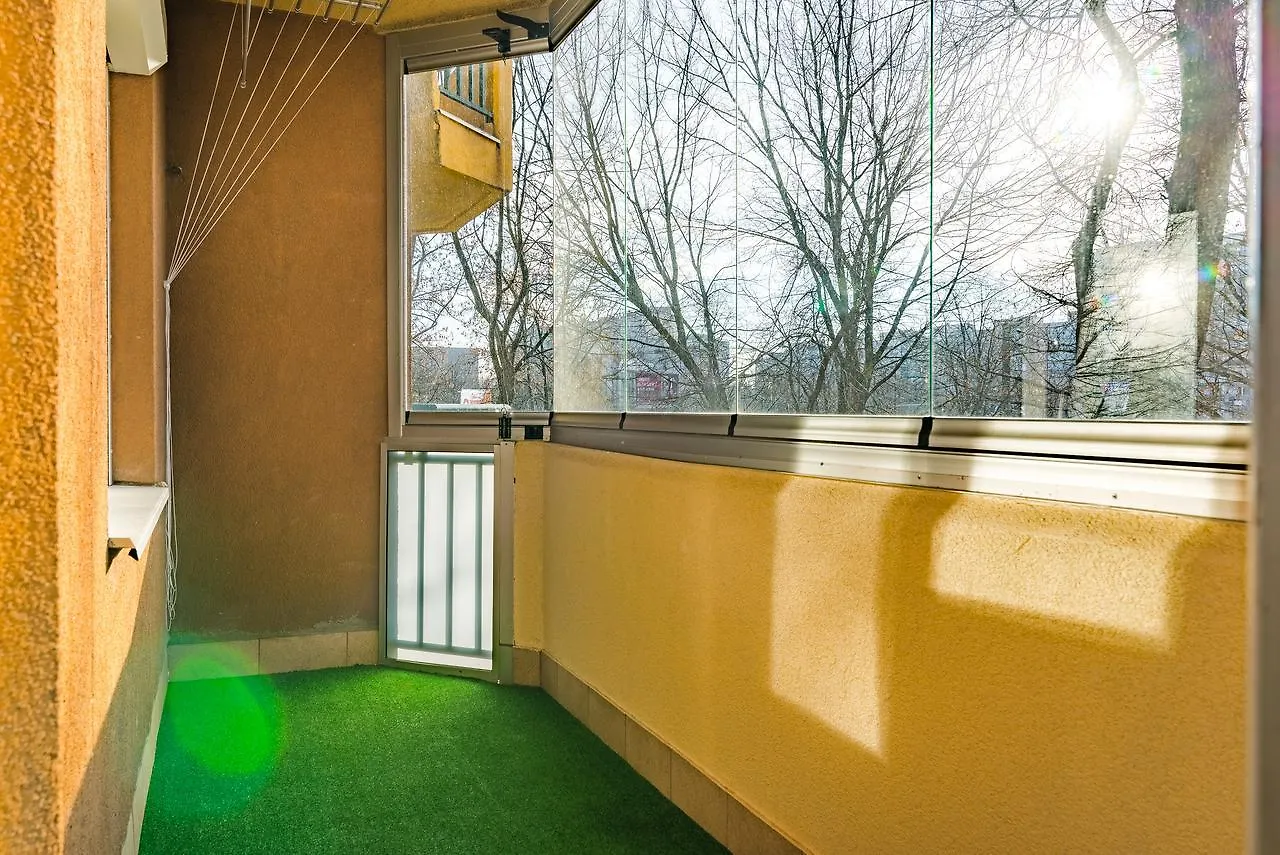 Rent Like Home Domaniewska 22A Warsaw