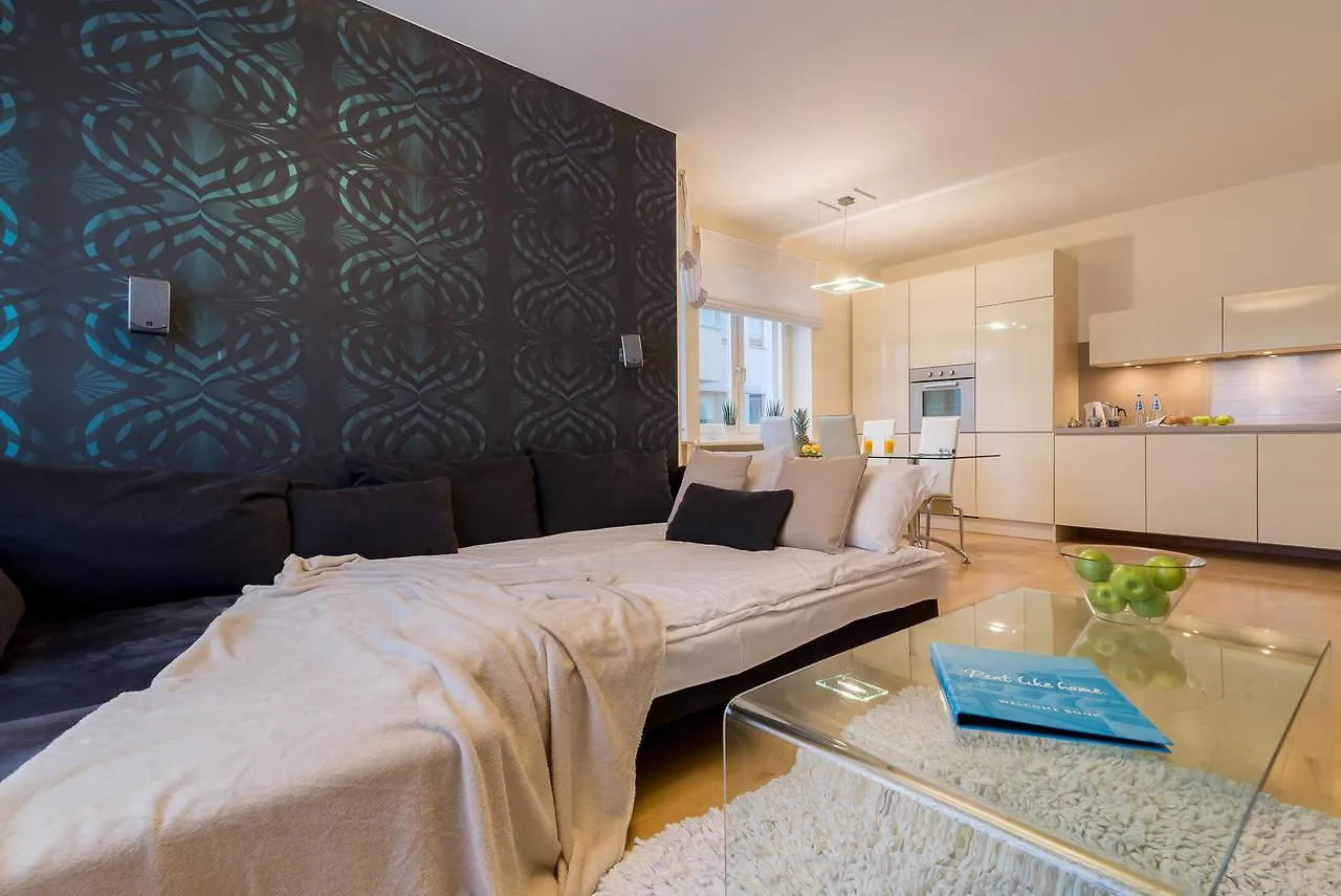 Rent Like Home Domaniewska 22A Warsaw Apartment