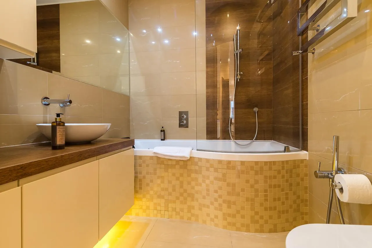 Apartment Rent Like Home Domaniewska 22A Warsaw Poland
