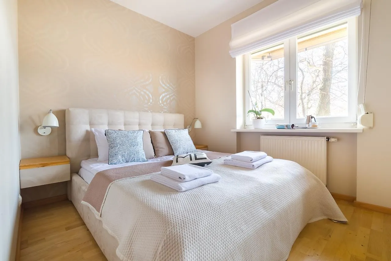 Rent Like Home Domaniewska 22A Warsaw Apartment